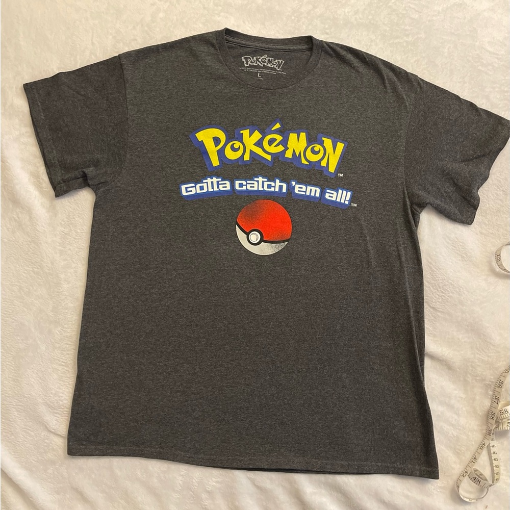 Gray Pokémon Men’s Graphic T-Shirt